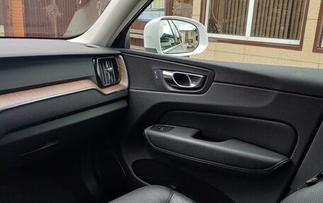 Volvo XC60 II, 2021 год, 4 200 000 рублей, 13 фотография