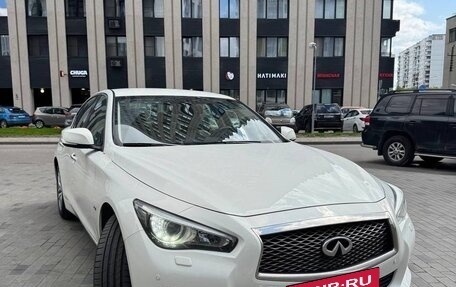 Infiniti Q50 I рестайлинг, 2014 год, 1 720 000 рублей, 3 фотография