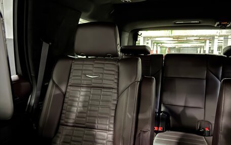 Cadillac Escalade V, 2023 год, 17 000 000 рублей, 11 фотография