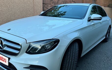 Mercedes-Benz E-Класс, 2019 год, 3 700 000 рублей, 2 фотография