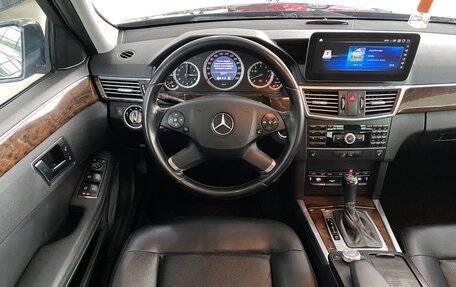 Mercedes-Benz E-Класс, 2010 год, 1 325 000 рублей, 19 фотография