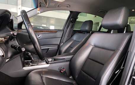 Mercedes-Benz E-Класс, 2010 год, 1 325 000 рублей, 25 фотография