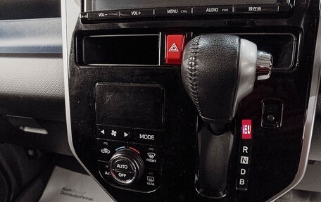 Toyota Roomy I, 2018 год, 1 339 000 рублей, 16 фотография