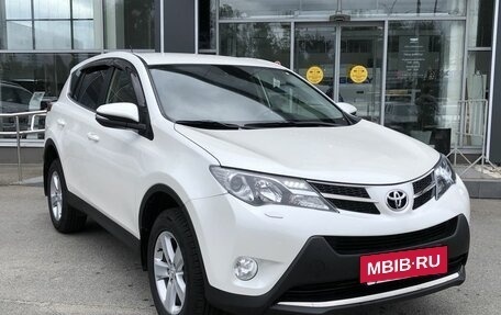 Toyota RAV4, 2013 год, 2 110 000 рублей, 3 фотография