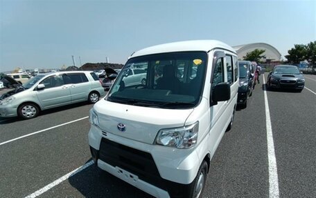 Toyota Pixis Van I, 2021 год, 820 000 рублей, 1 фотография