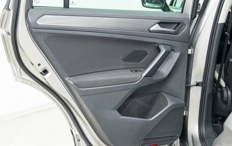 Volkswagen Tiguan II, 2019 год, 2 389 000 рублей, 22 фотография