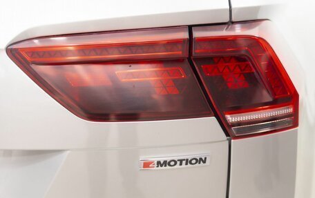 Volkswagen Tiguan II, 2019 год, 2 389 000 рублей, 26 фотография