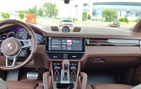 Porsche Cayenne III, 2019 год, 8 400 000 рублей, 12 фотография