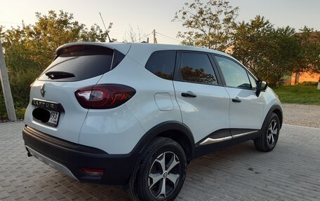 Renault Kaptur I рестайлинг, 2018 год, 1 050 000 рублей, 4 фотография