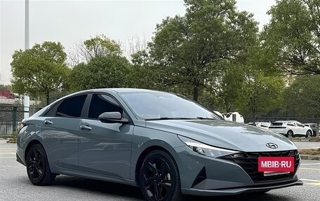 Hyundai Elantra, 2022 год, 1 600 000 рублей, 3 фотография