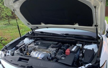 Toyota Camry, 2020 год, 2 600 000 рублей, 3 фотография
