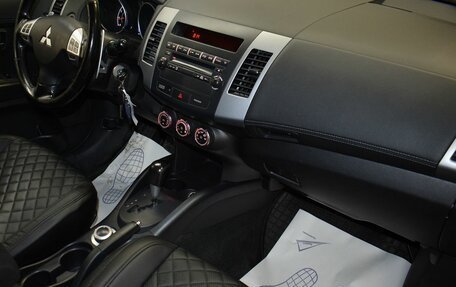 Mitsubishi Outlander III рестайлинг 3, 2011 год, 799 000 рублей, 13 фотография