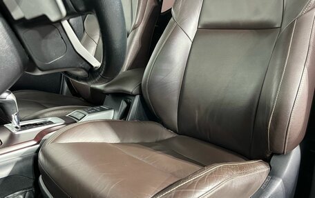 Toyota Fortuner II, 2018 год, 3 000 000 рублей, 14 фотография