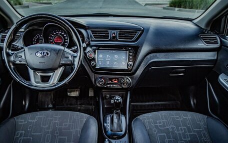 KIA Rio III рестайлинг, 2014 год, 950 000 рублей, 17 фотография