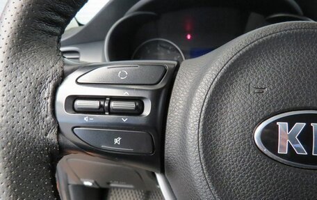 KIA Rio IV, 2017 год, 995 000 рублей, 8 фотография
