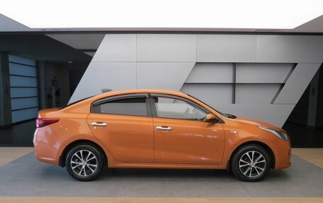 KIA Rio IV, 2017 год, 995 000 рублей, 20 фотография