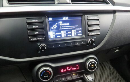 KIA Rio IV, 2017 год, 995 000 рублей, 11 фотография