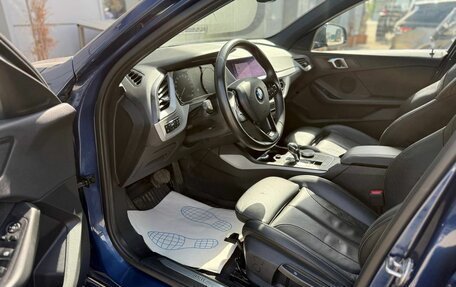 BMW 1 серия, 2020 год, 2 140 000 рублей, 9 фотография