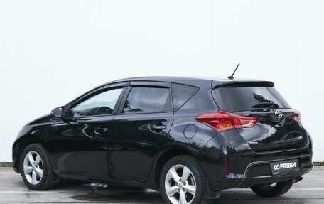 Toyota Auris II, 2013 год, 1 379 000 рублей, 2 фотография