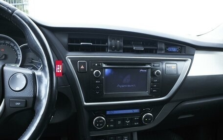 Toyota Auris II, 2013 год, 1 379 000 рублей, 16 фотография