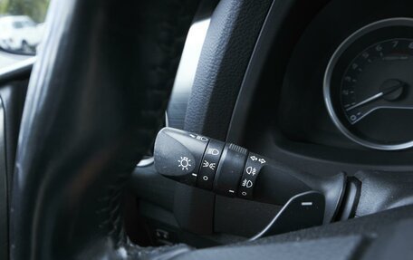 Toyota Auris II, 2013 год, 1 379 000 рублей, 22 фотография