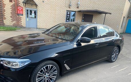 BMW 5 серия, 2019 год, 3 150 000 рублей, 3 фотография