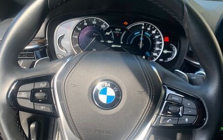 BMW 5 серия, 2019 год, 3 150 000 рублей, 14 фотография