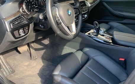 BMW 5 серия, 2019 год, 3 150 000 рублей, 13 фотография