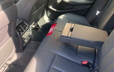 BMW 5 серия, 2019 год, 3 150 000 рублей, 16 фотография