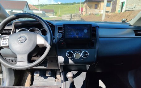 Nissan Tiida, 2011 год, 600 000 рублей, 3 фотография