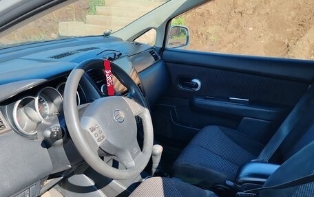 Nissan Tiida, 2011 год, 600 000 рублей, 2 фотография
