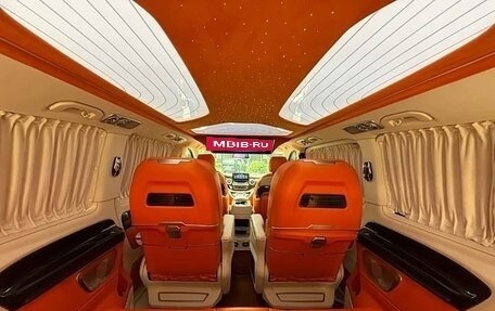 Mercedes-Benz Vito, 2022 год, 3 900 000 рублей, 12 фотография