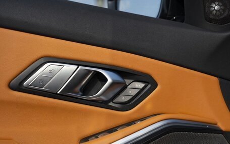 BMW 3 серия, 2024 год, 4 570 000 рублей, 10 фотография