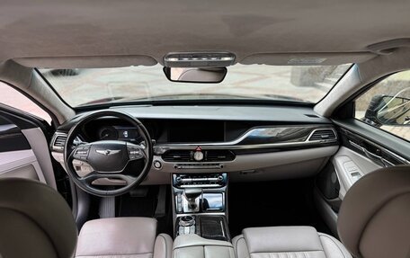 Genesis G90 I рестайлинг, 2017 год, 3 000 000 рублей, 5 фотография