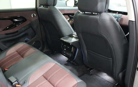 Land Rover Range Rover Evoque II, 2025 год, 5 990 000 рублей, 23 фотография