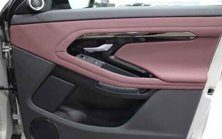 Land Rover Range Rover Evoque II, 2025 год, 5 990 000 рублей, 24 фотография