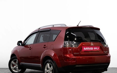 Mitsubishi Outlander III рестайлинг 3, 2008 год, 1 349 000 рублей, 7 фотография