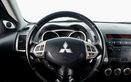 Mitsubishi Outlander III рестайлинг 3, 2008 год, 1 349 000 рублей, 16 фотография