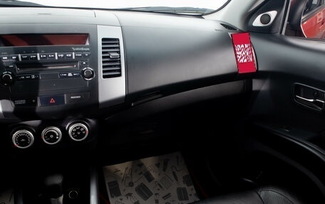 Mitsubishi Outlander III рестайлинг 3, 2008 год, 1 349 000 рублей, 26 фотография