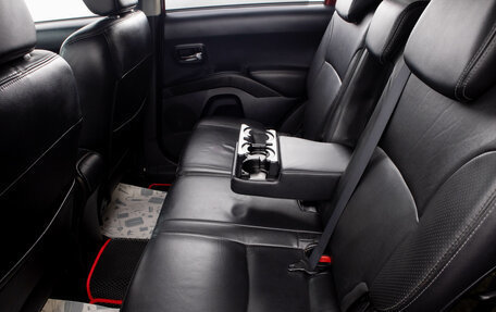Mitsubishi Outlander III рестайлинг 3, 2008 год, 1 349 000 рублей, 28 фотография