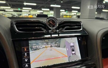 Bentley Bentayga I, 2021 год, 17 499 000 рублей, 9 фотография
