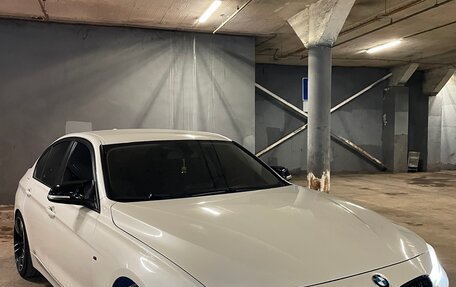 BMW 3 серия, 2013 год, 1 580 000 рублей, 1 фотография