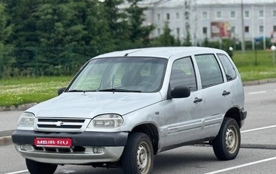 Chevrolet Niva I рестайлинг, 2003 год, 125 000 рублей, 1 фотография