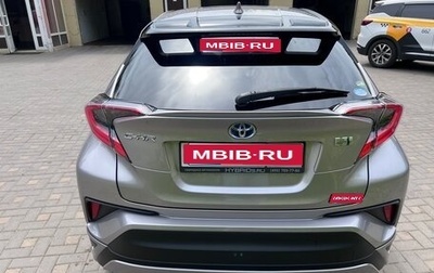 Toyota C-HR I рестайлинг, 2017 год, 2 190 000 рублей, 1 фотография