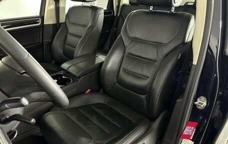 Volkswagen Touareg III, 2016 год, 2 363 000 рублей, 13 фотография