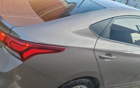 Hyundai Solaris II рестайлинг, 2018 год, 1 300 000 рублей, 6 фотография