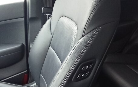 KIA Sportage IV рестайлинг, 2018 год, 1 900 000 рублей, 5 фотография