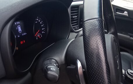 KIA Sportage IV рестайлинг, 2018 год, 1 900 000 рублей, 8 фотография