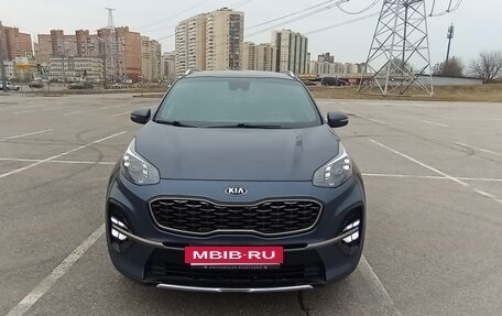 KIA Sportage IV рестайлинг, 2018 год, 1 900 000 рублей, 10 фотография