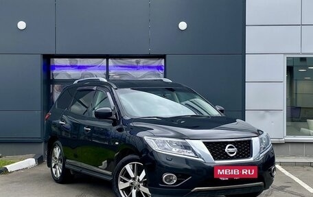 Nissan Pathfinder, 2015 год, 1 739 000 рублей, 3 фотография